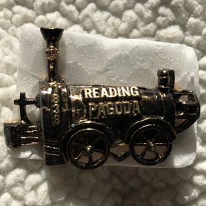 Vintage Lions Club Reading Pagoda Train Pin
